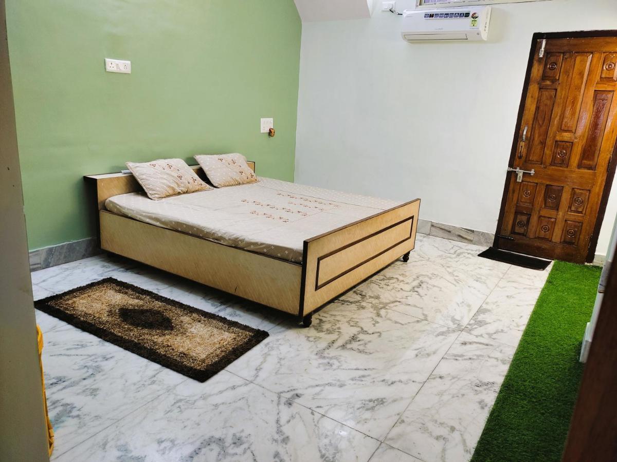 Yellow Homestay - Modern 2Bhk Ac Stay Jabalpur Exterior foto